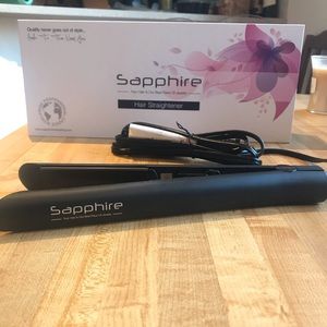 Sapphire hair straightener